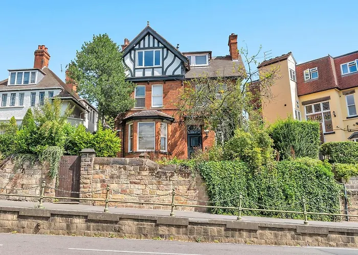 Derby City Centre, Bright, Spacious, And Airy Apartments - 112 Duffield Road