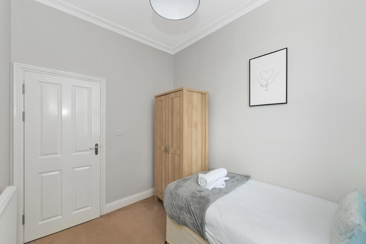 Centre, Bright, Spacious, And Airy - 112 Duffield Road Apartment Derby